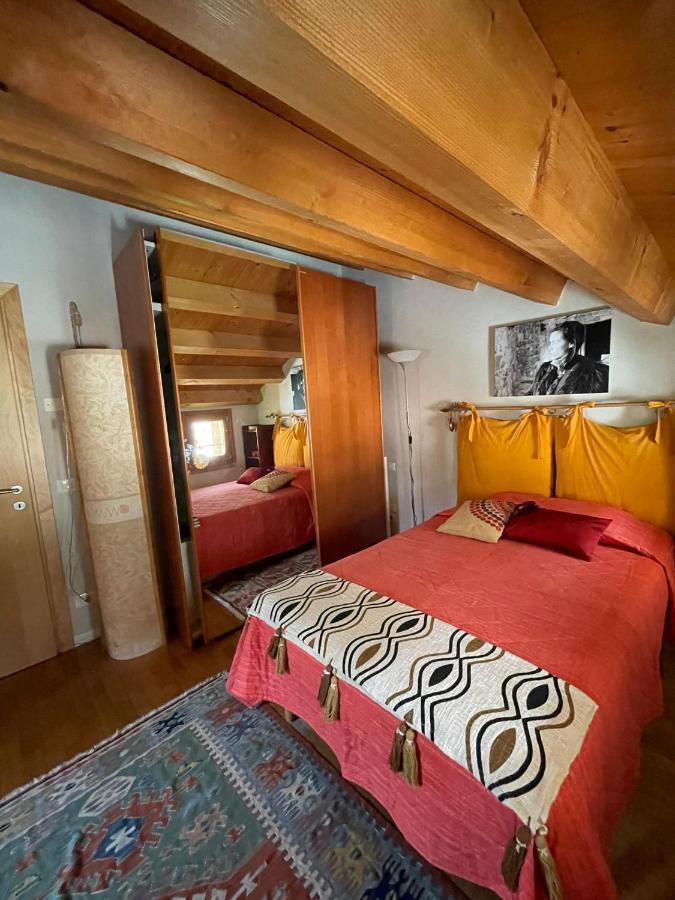 La Casa Del Glicine Hotel Tarzo Luaran gambar